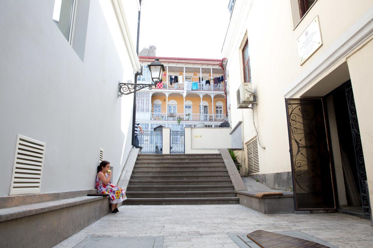 Meidan Suites Tbilisi Exterior foto